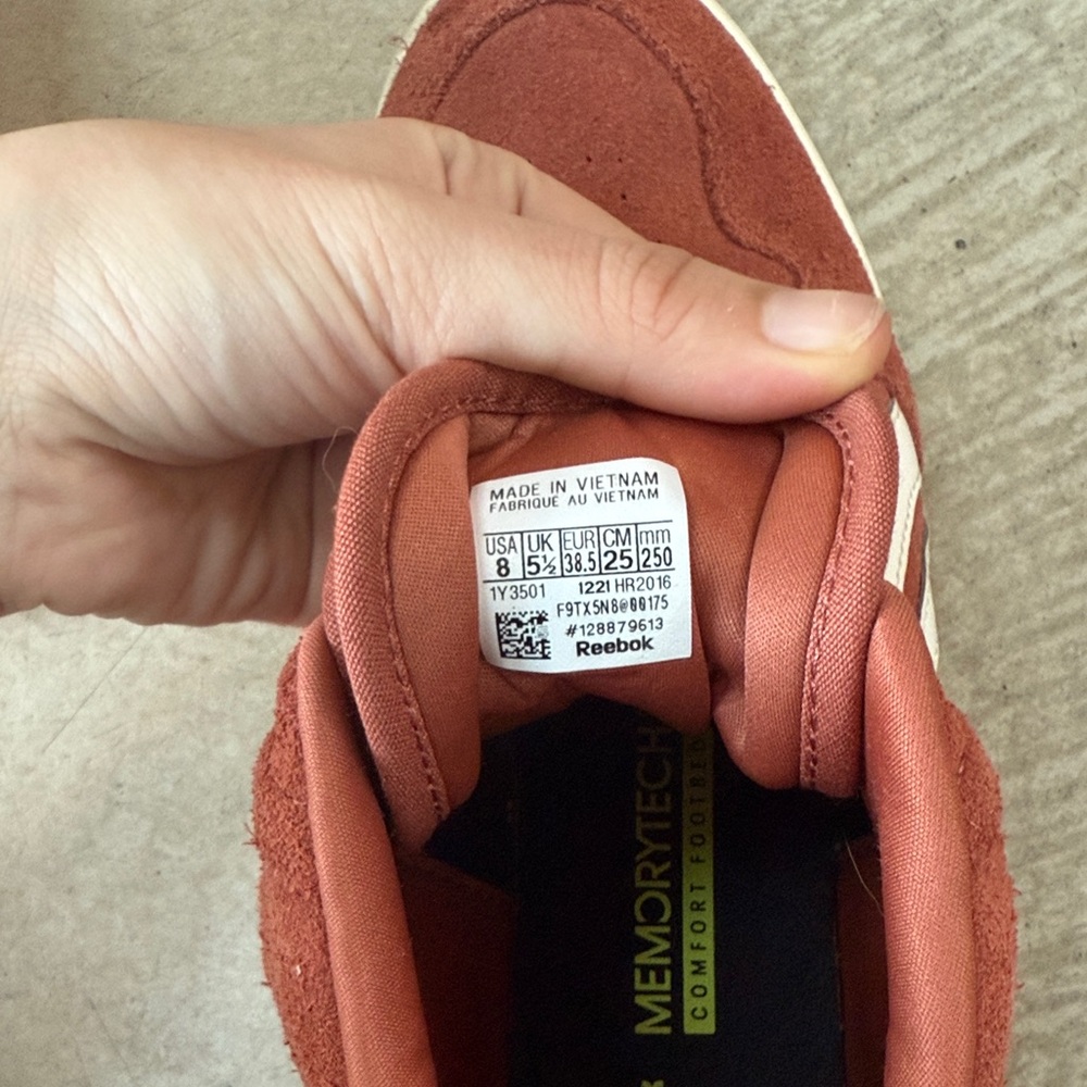 Reebok Women’s Mid-Top Suede Sneakers in Rust - Picture 6 of 7